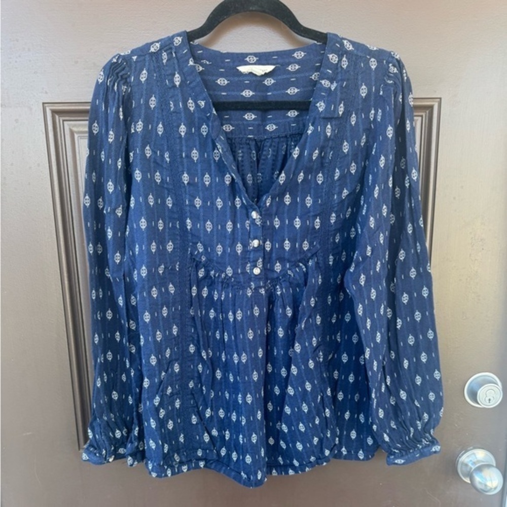 Lucky Brand Navy Blue Patterned popover top
